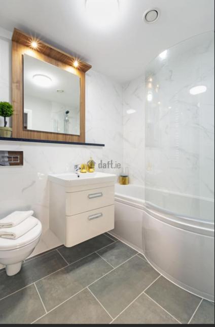 Modern Sandyford Bedroom Экстерьер фото